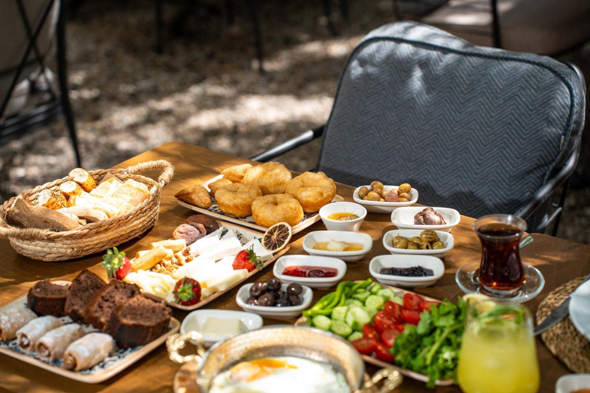 마카롱 코나기, 아이발릭 호텔 Ayvalı 외부 사진